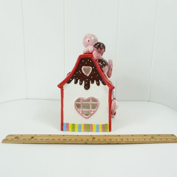 Blue Sky Hello Kitty Handcrafted Ceramic Sweet Shoppe Candle House - Picture 7 of 16